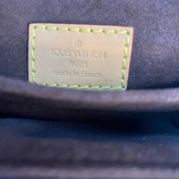 Louis Vuitton Micro Pochette Metis - Picture 9 of 12